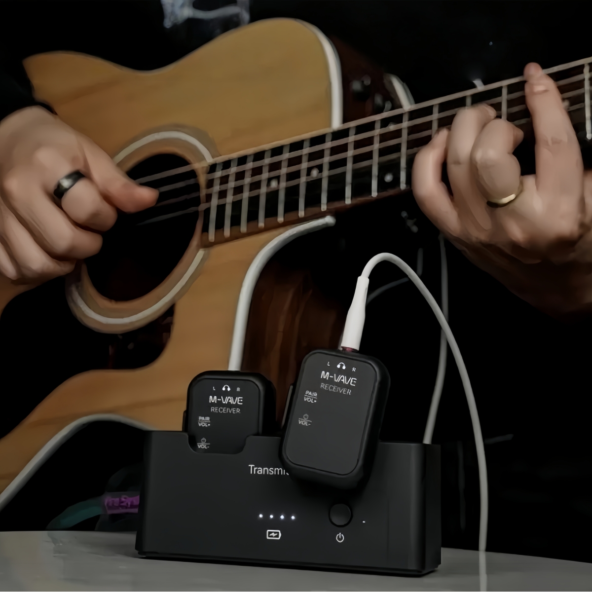 نظام مراقبة لاسلكي داخل الأذن  - مراجعة In Ear Monitors For Singers وسعره